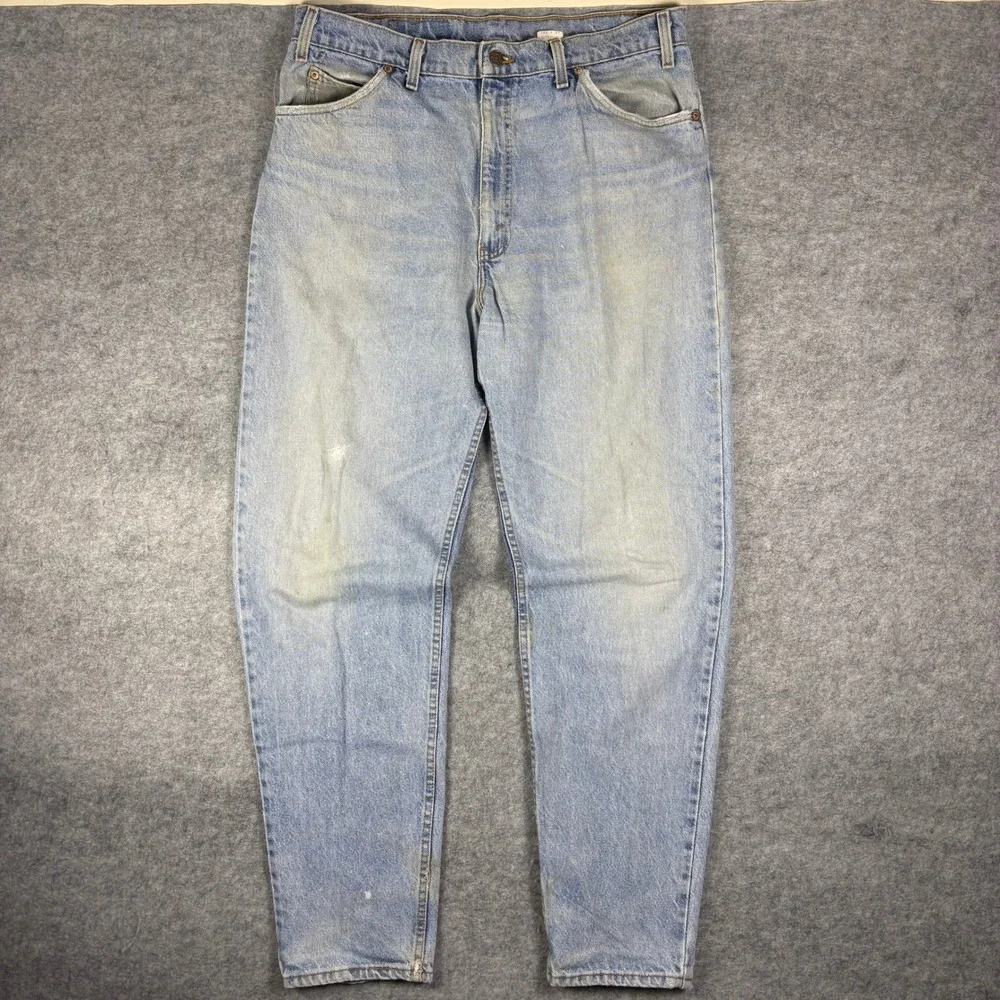 Vintage 90s Levis 550 Orange Tab Jeans Light Wash Relaxed Tapered Made in USA 38